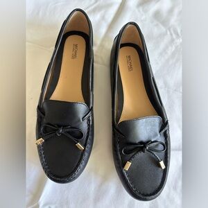 Size 10 M / 41 Michael Kors Daisy Moccasin Black Leather Flats Loafers Bow Shoe
